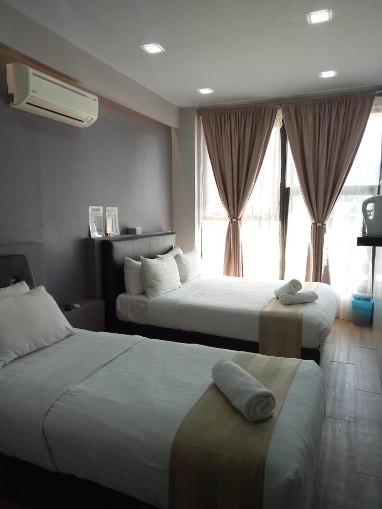 Sunset Villa Inn Pantai Cenang  Exterior photo
