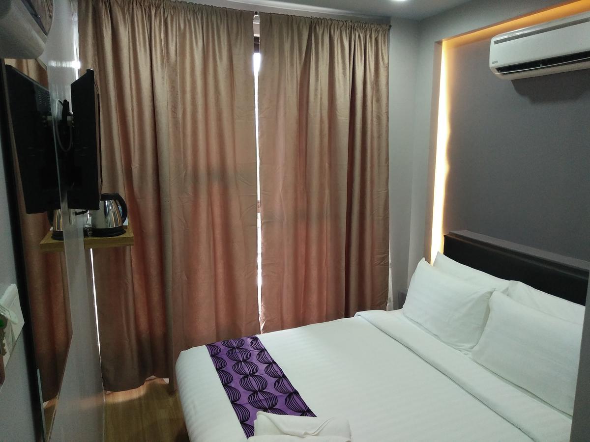 Sunset Villa Inn Pantai Cenang  Exterior photo